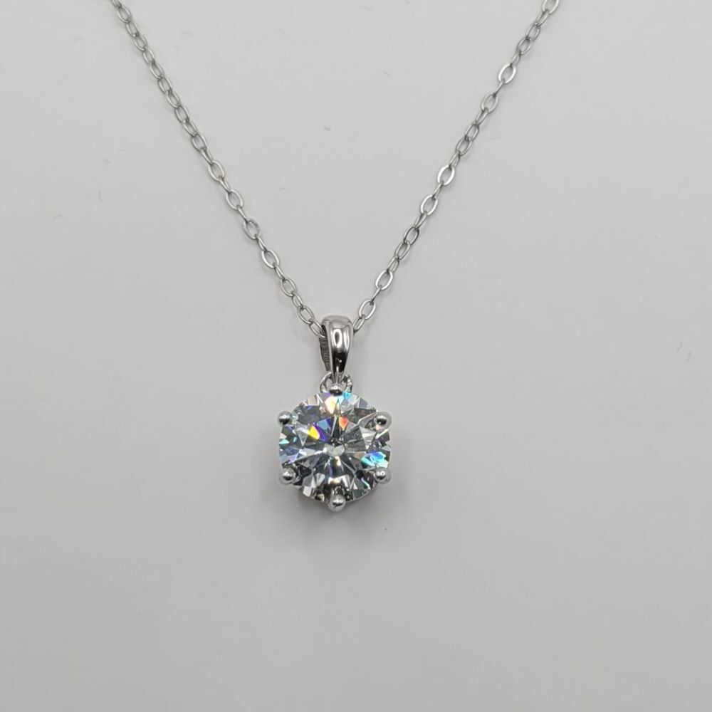 Certified 2 CT Moissanite Diamond Solitaire Pendant Necklace